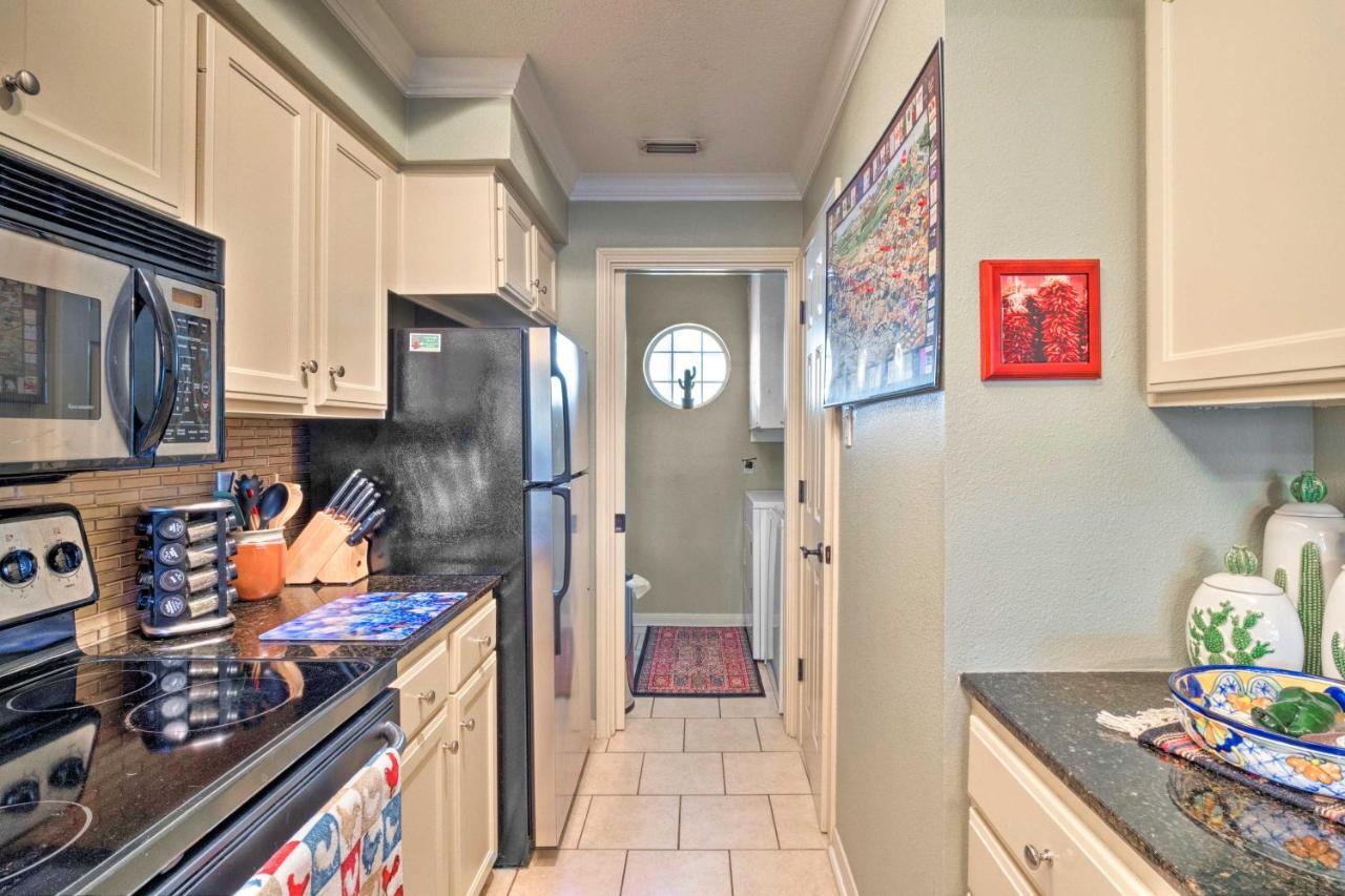 Lakefront Lago Vista Condo With Resort Amenities! 外观 照片