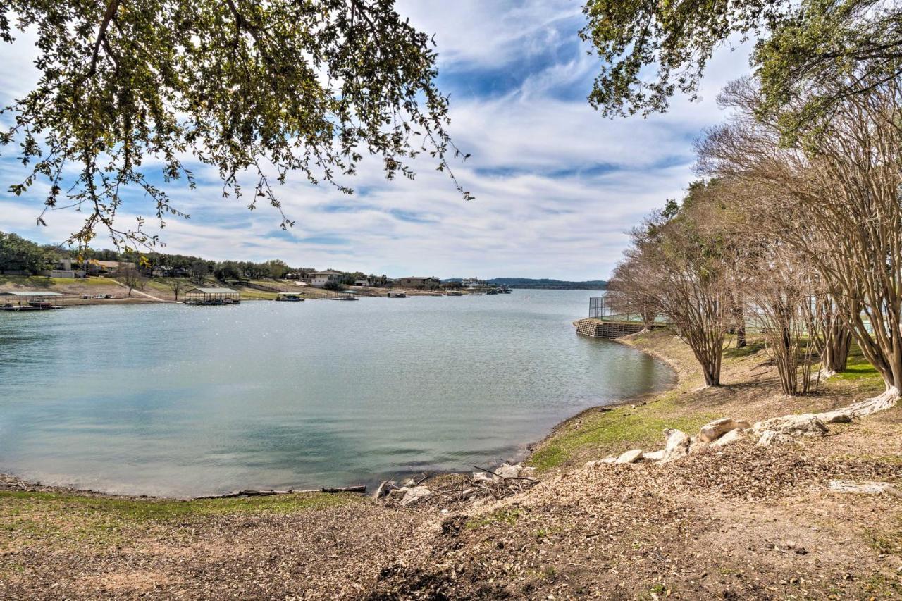 Lakefront Lago Vista Condo With Resort Amenities! 外观 照片